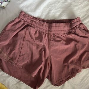 Lululemon short